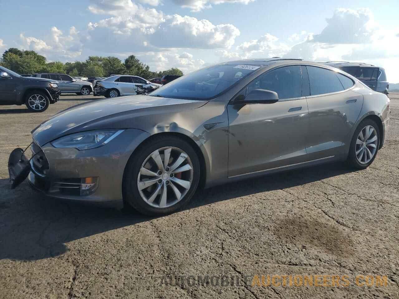 5YJSA1E22FF108572 TESLA MODEL S 2015