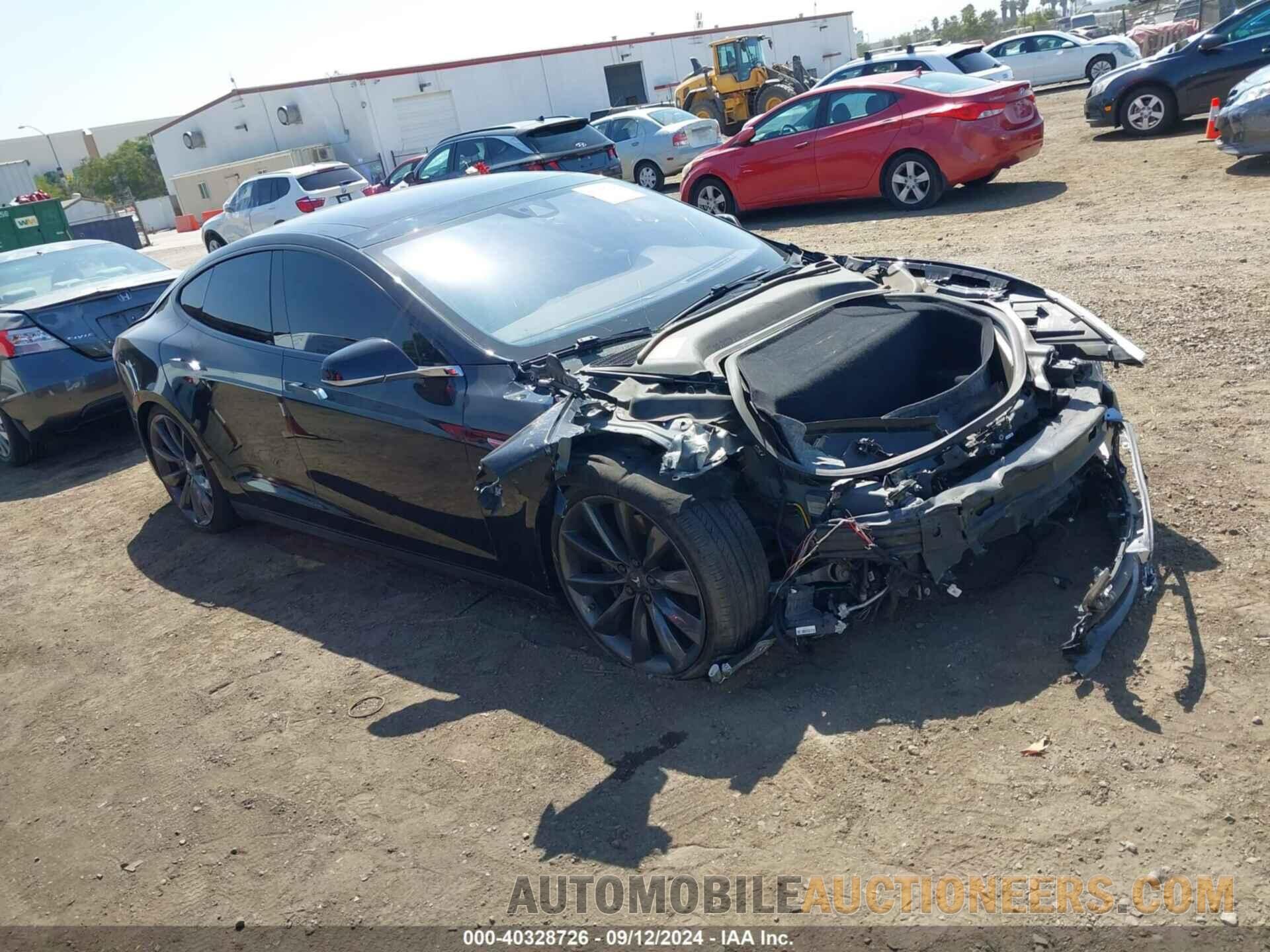 5YJSA1E22FF115960 TESLA MODEL S 2015