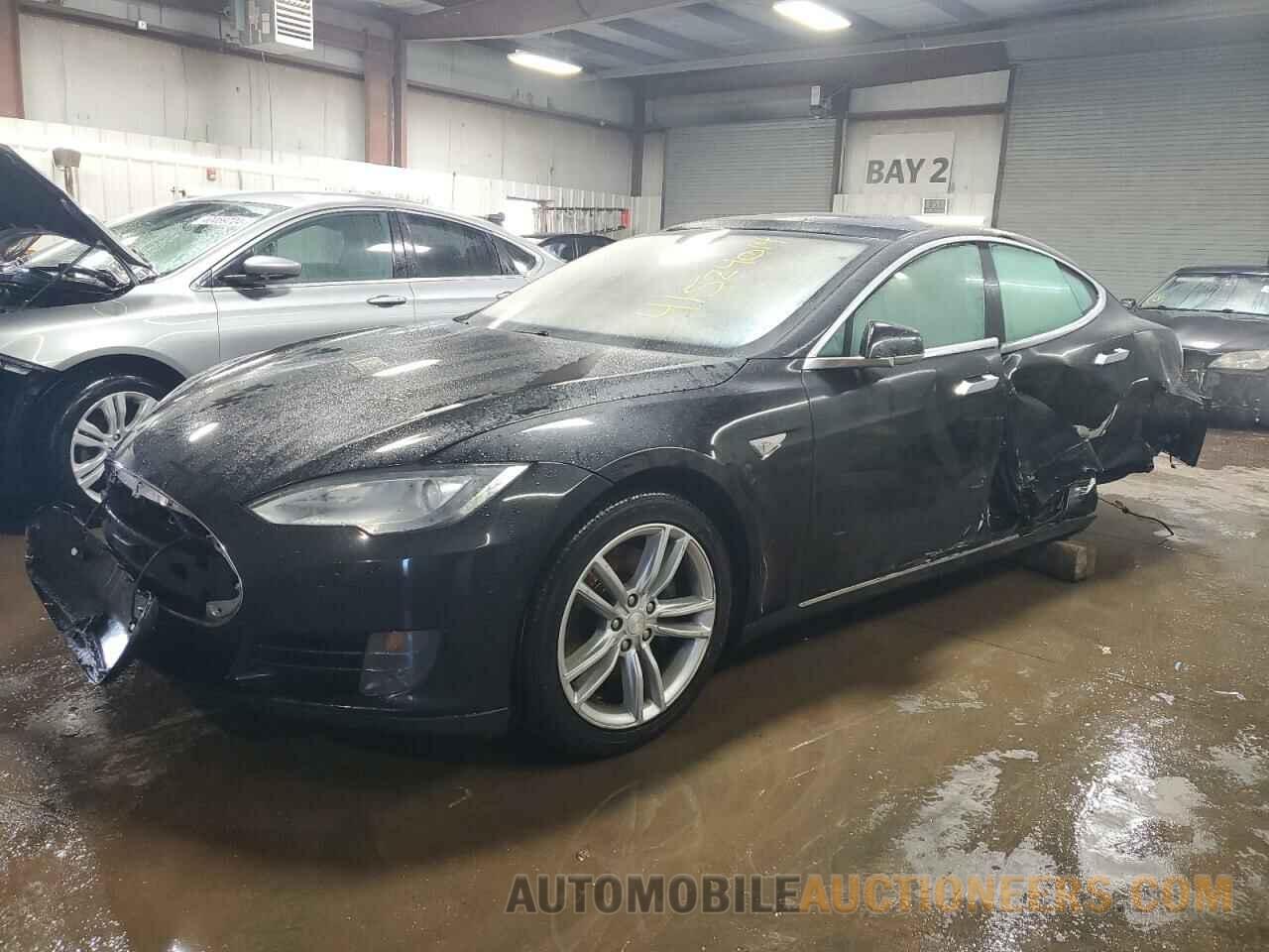 5YJSA1E22GF122831 TESLA MODEL S 2016