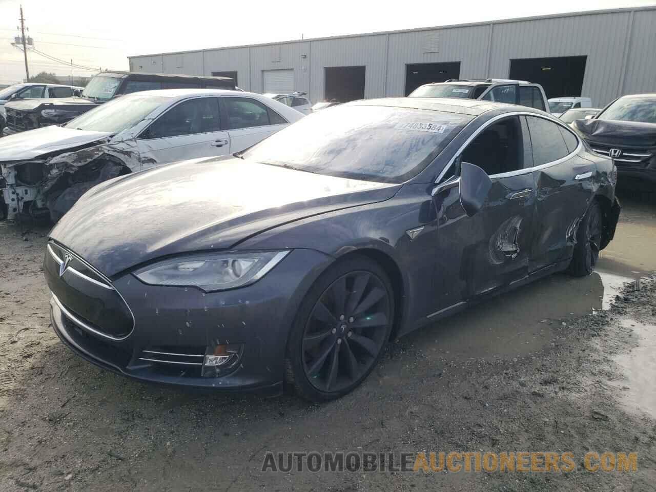 5YJSA1E22GF131299 TESLA MODEL S 2016