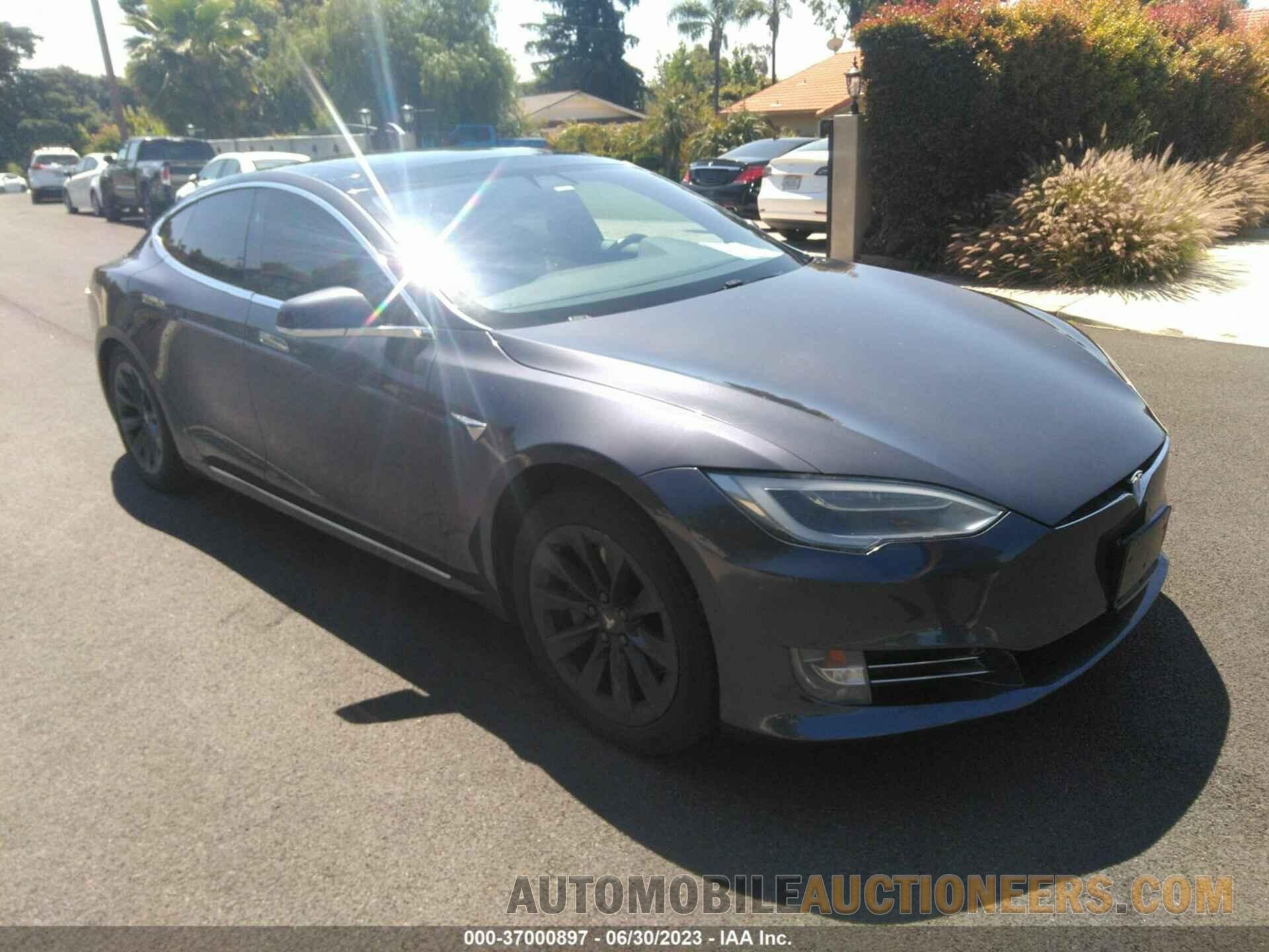 5YJSA1E22HF185798 TESLA MODEL S 2017