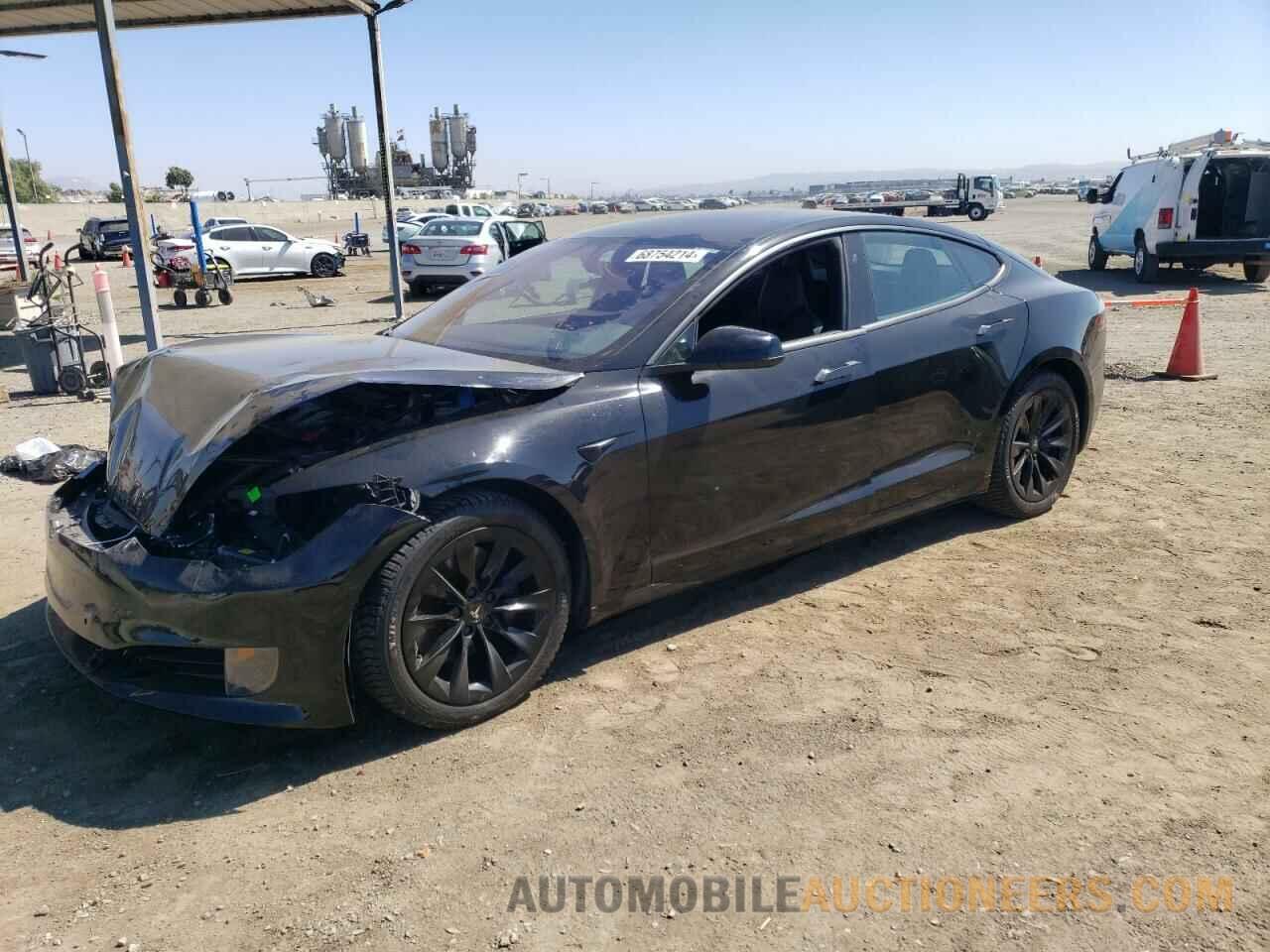 5YJSA1E22HF206813 TESLA MODEL S 2017