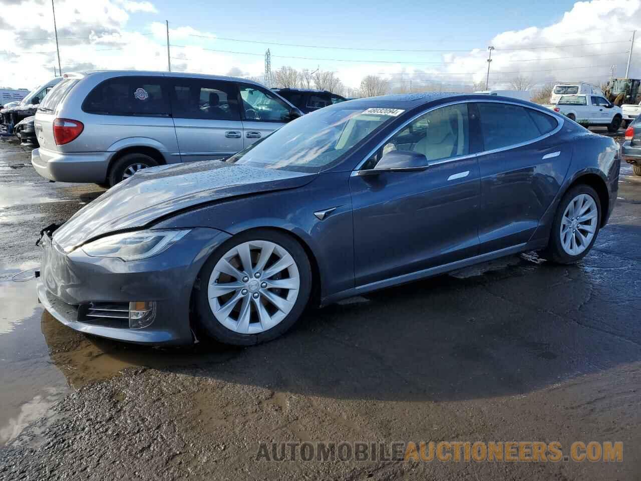 5YJSA1E22HF231002 TESLA MODEL S 2017