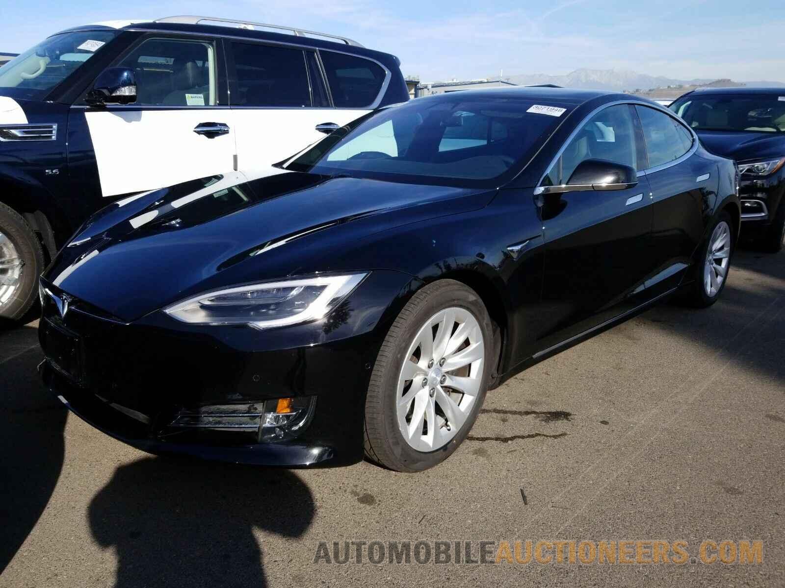 5YJSA1E22JF280738 Tesla Model S 2018