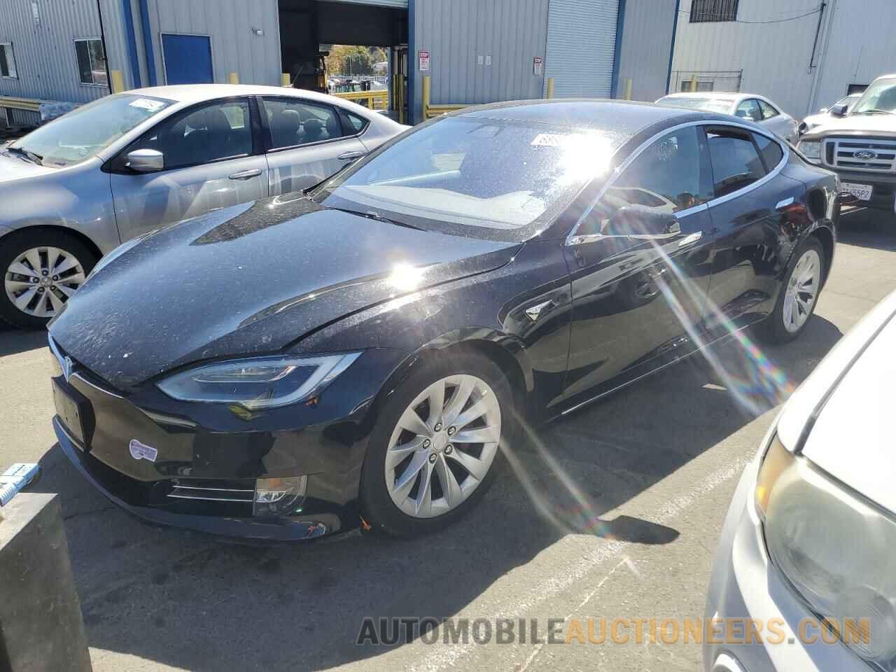 5YJSA1E22JF281680 TESLA MODEL S 2018