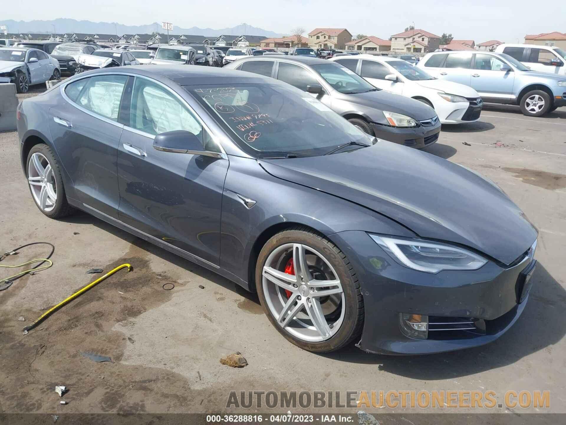 5YJSA1E22JF285311 TESLA MODEL S 2018