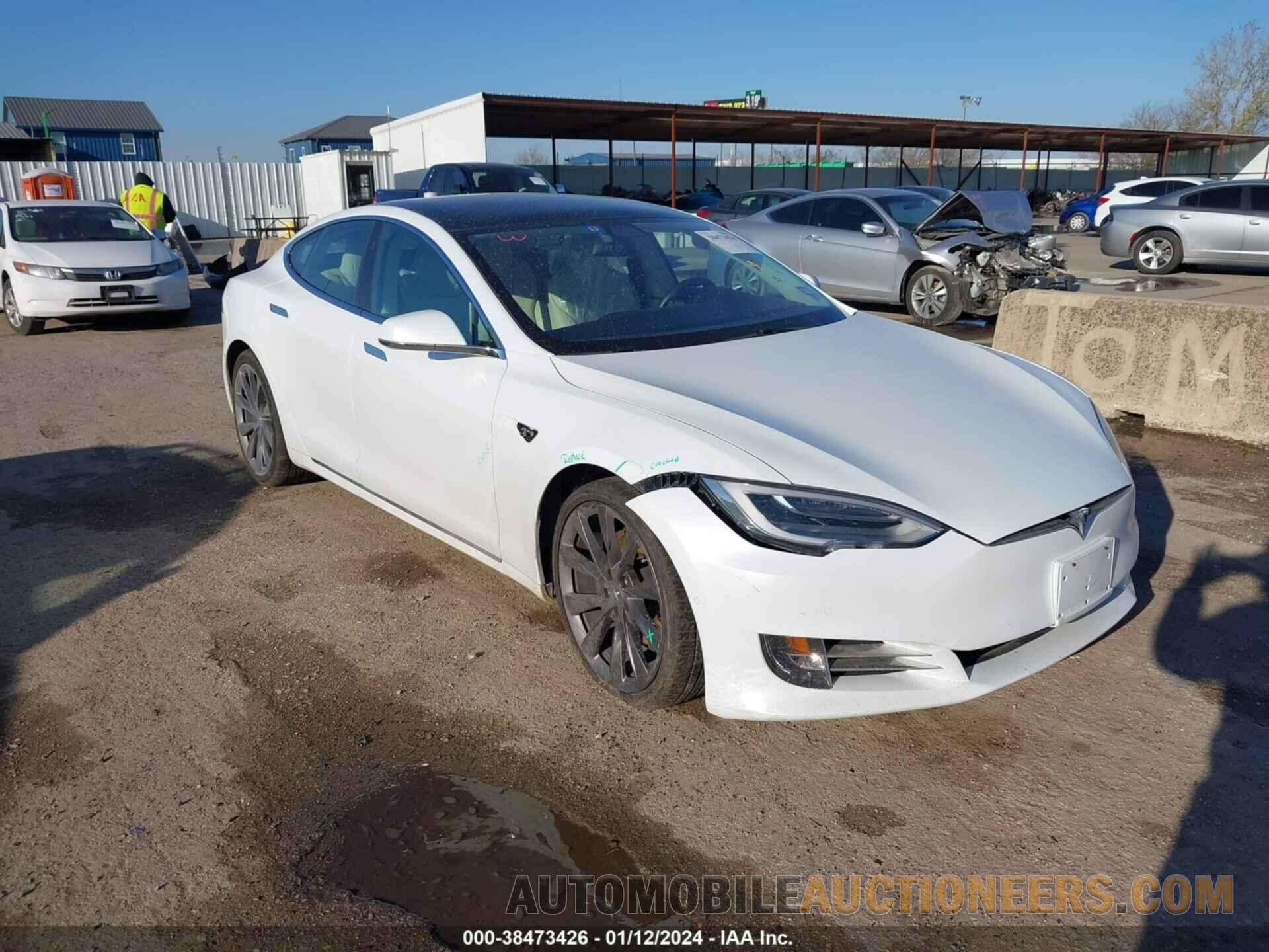 5YJSA1E22JF289052 TESLA MODEL S 2018