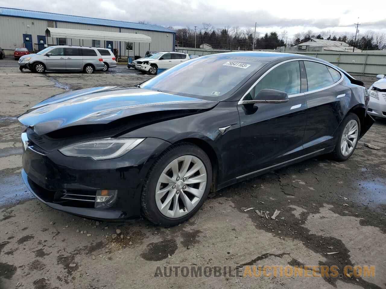 5YJSA1E22JF290766 TESLA MODEL S 2018