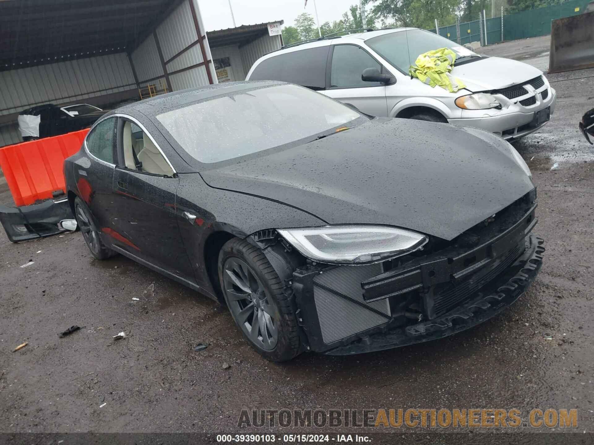 5YJSA1E22JF296518 TESLA MODEL S 2018