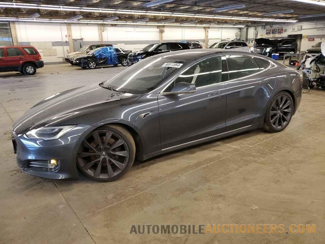 5YJSA1E22KF338669 TESLA MODEL S 2019