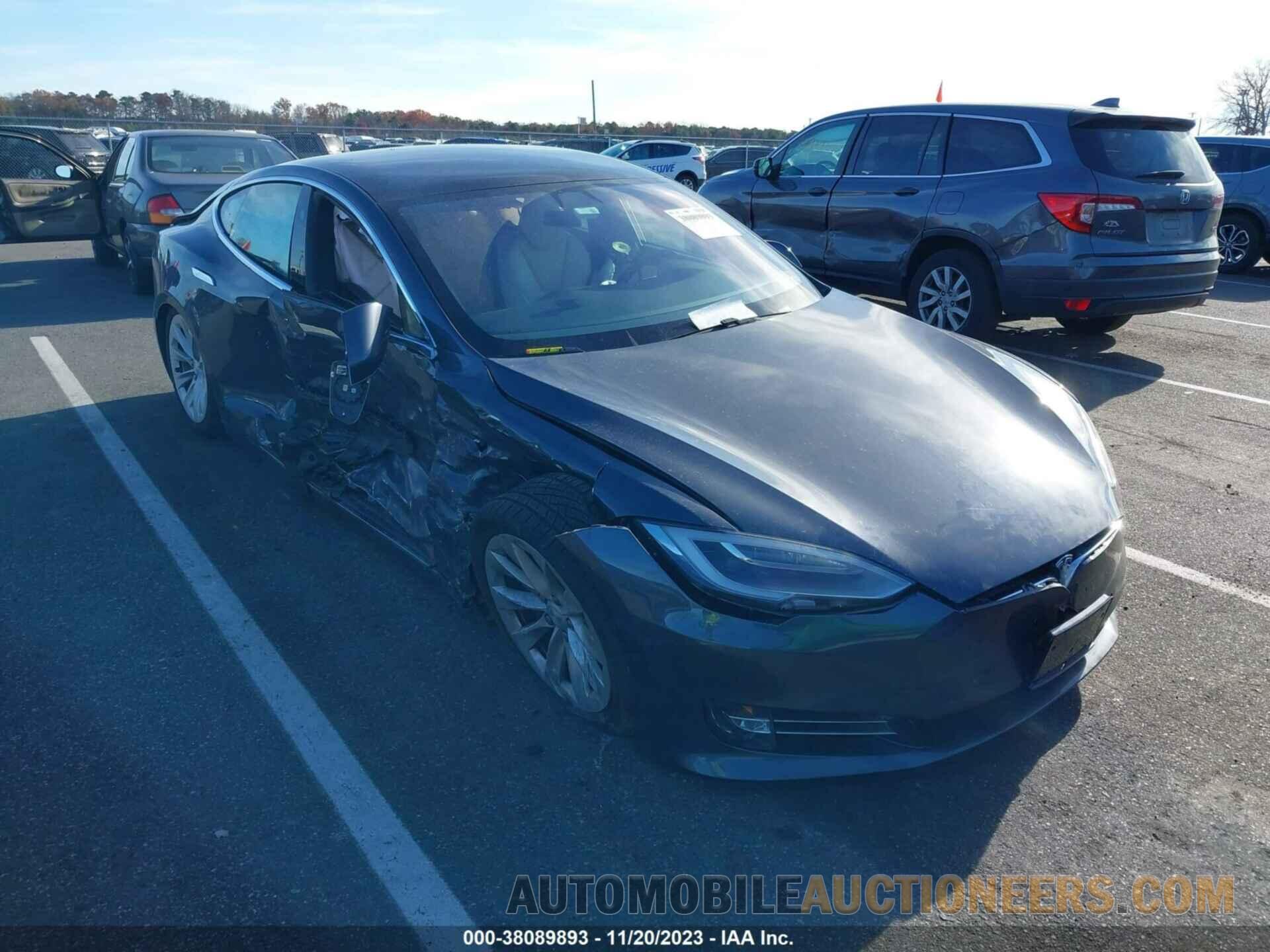 5YJSA1E22LF356686 TESLA MODEL S 2020