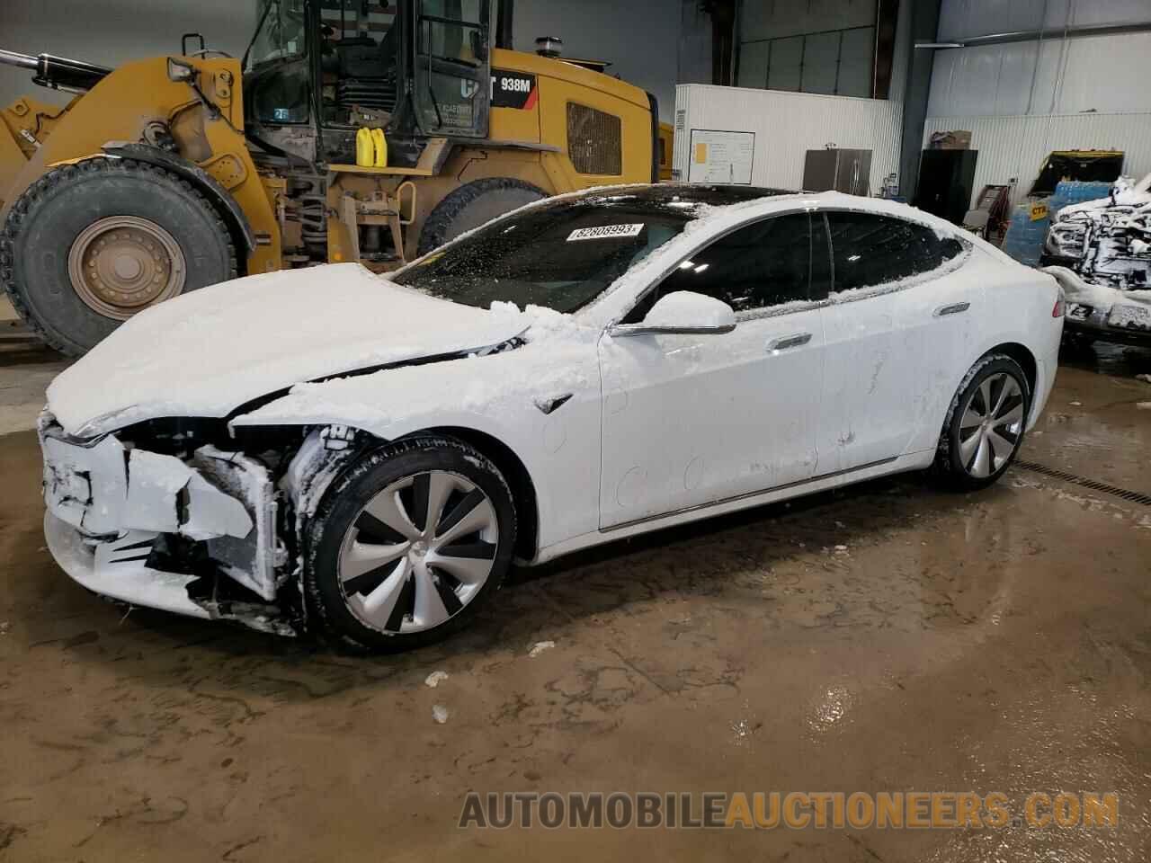 5YJSA1E22LF413176 TESLA MODEL S 2020