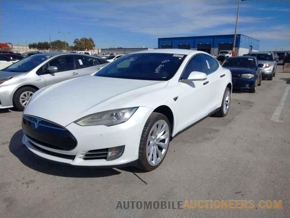 5YJSA1E23FF119743 Tesla Model S 2015