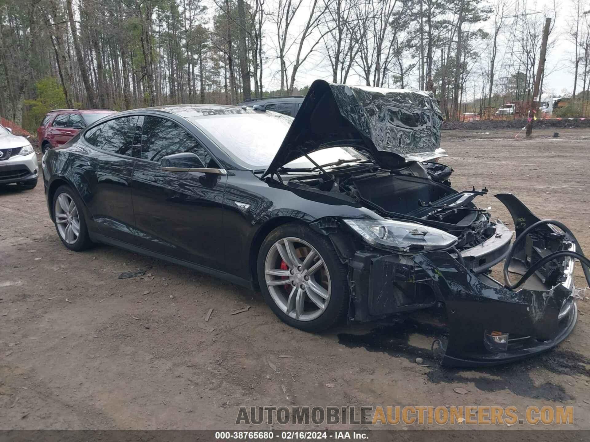 5YJSA1E23GF122742 TESLA MODEL S 2016