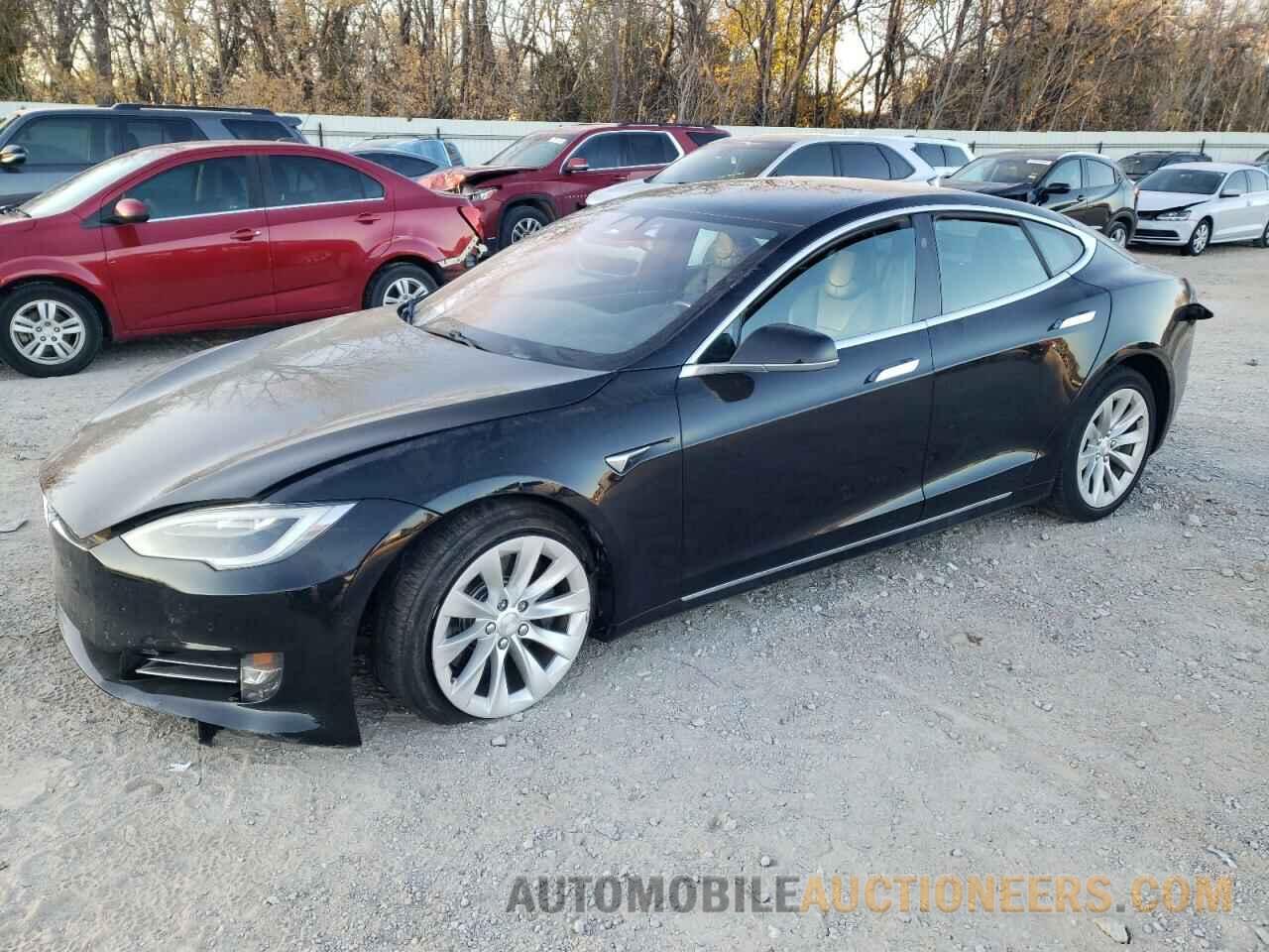 5YJSA1E23HF201135 TESLA MODEL S 2017