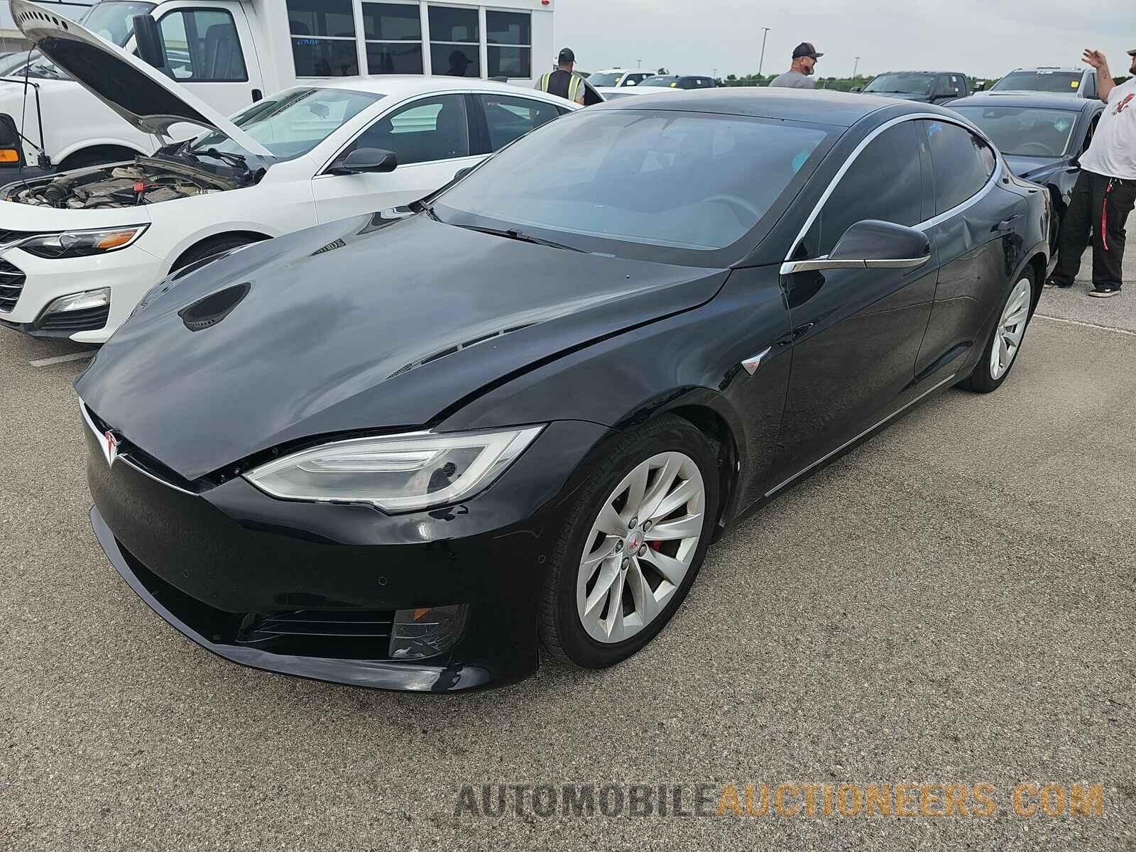 5YJSA1E23HF210627 Tesla Model S 2017