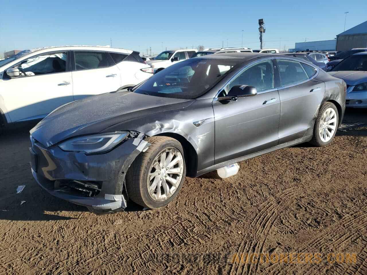 5YJSA1E23HF215990 TESLA MODEL S 2017