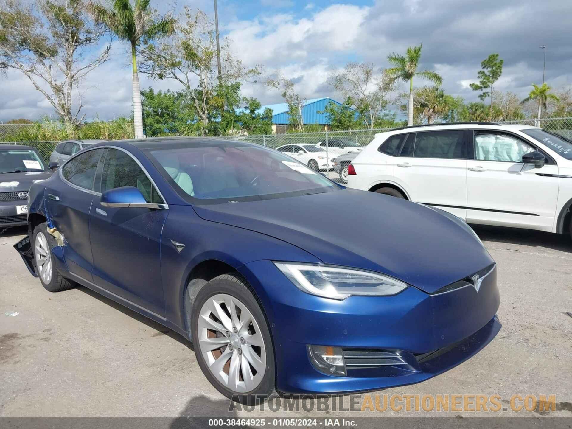 5YJSA1E23JF263530 TESLA MODEL S 2018