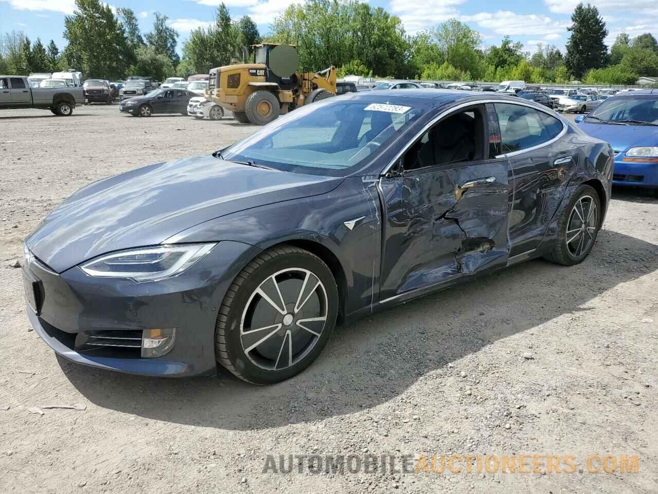 5YJSA1E23JF275645 TESLA MODEL S 2018