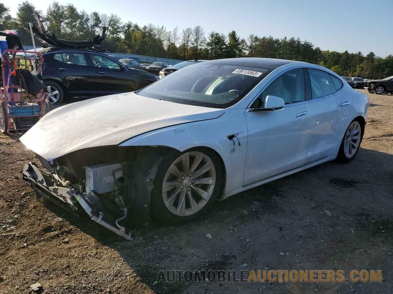 5YJSA1E23JF285639 TESLA MODEL S 2018