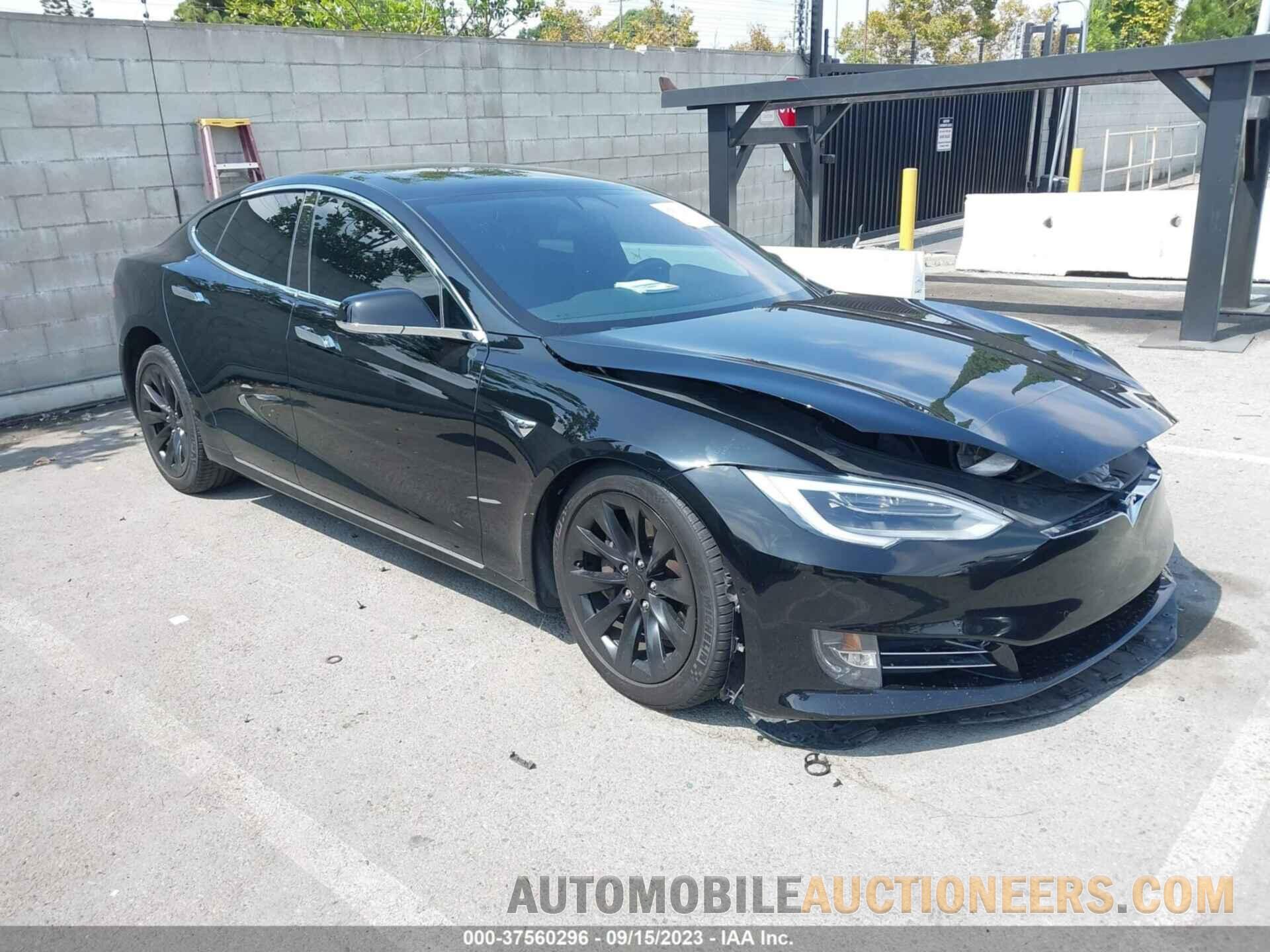 5YJSA1E23JF292283 TESLA MODEL S 2018