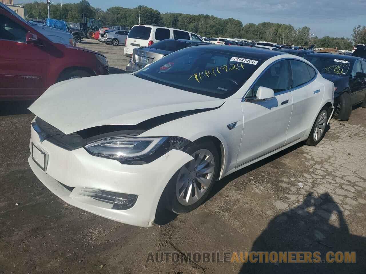 5YJSA1E23LF349360 TESLA MODEL S 2020