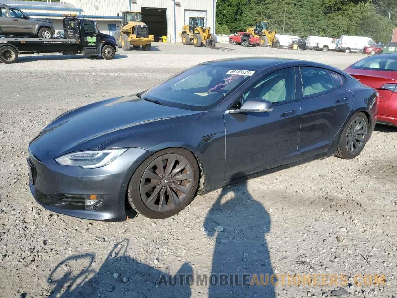 5YJSA1E23LF354946 TESLA MODEL S 2020