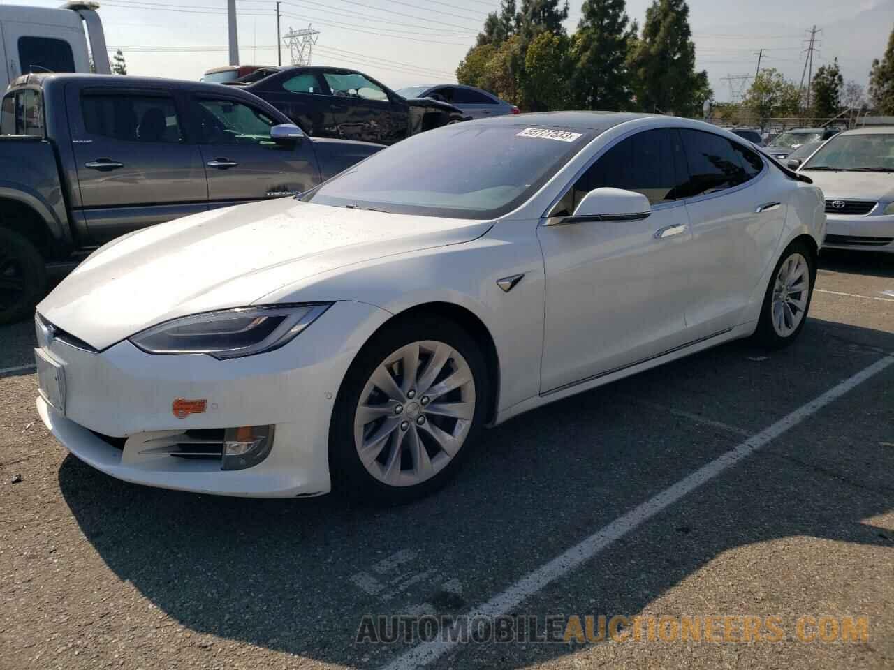 5YJSA1E23LF360679 TESLA MODEL S 2020