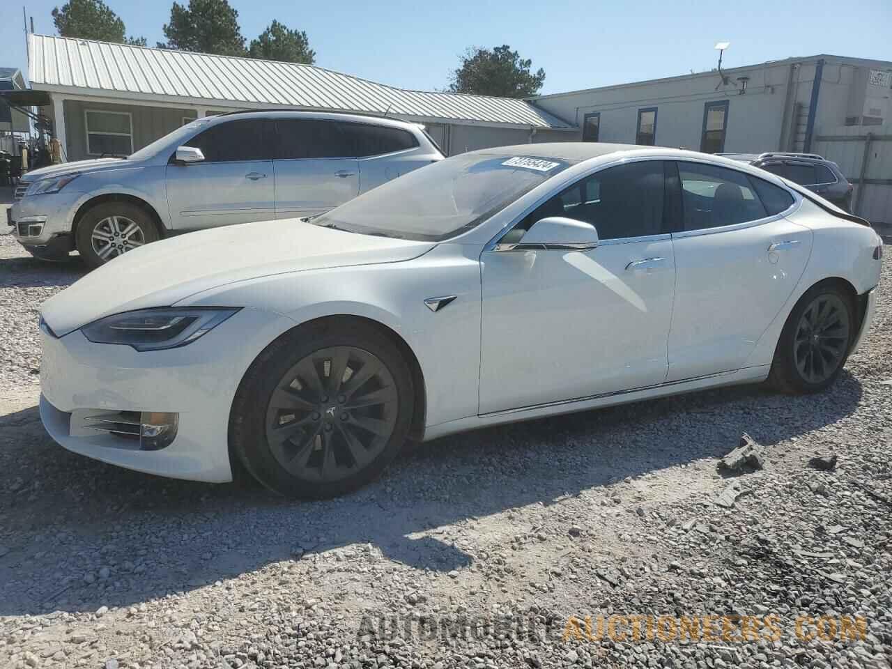 5YJSA1E23LF369902 TESLA MODEL S 2020