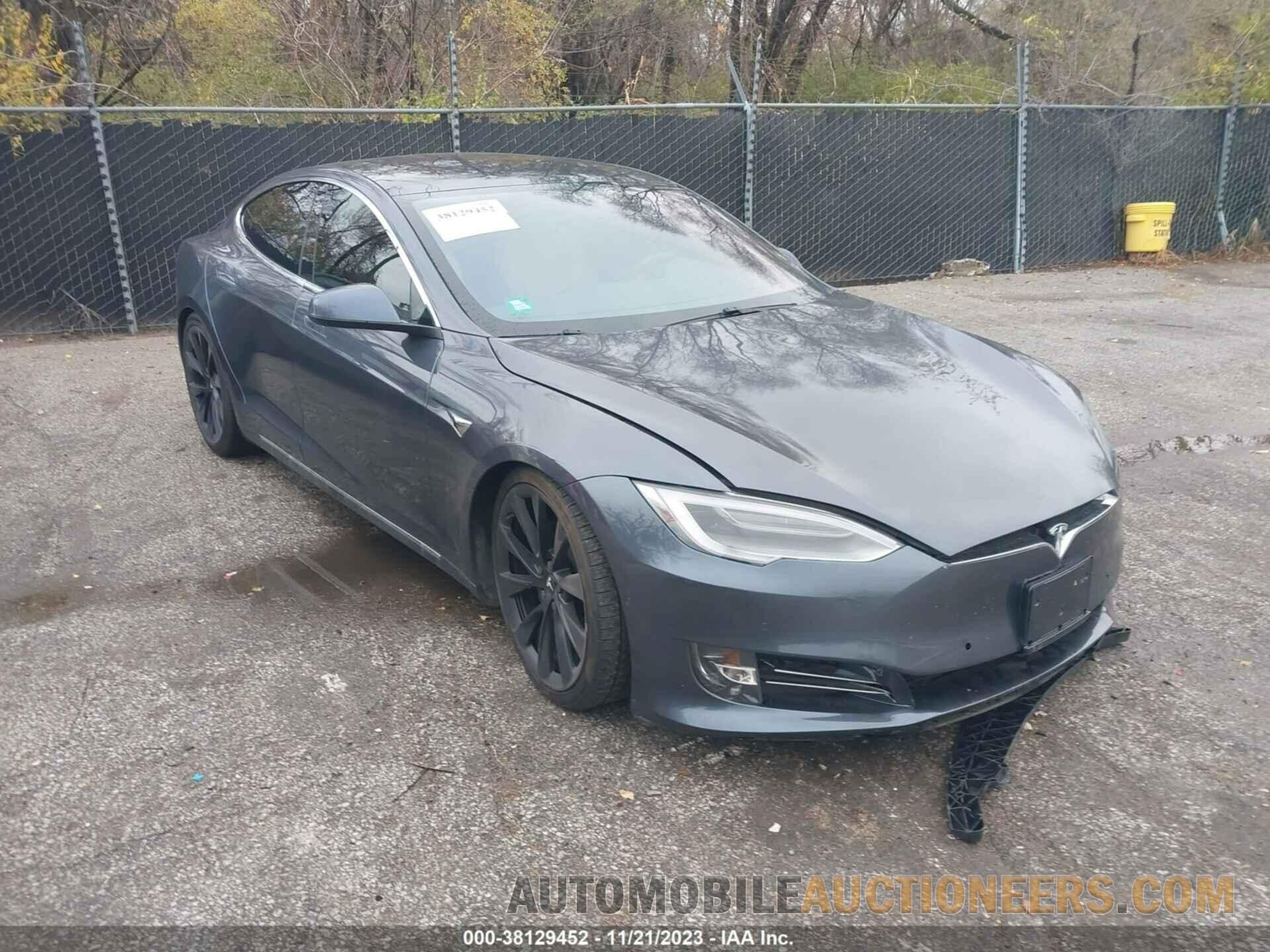 5YJSA1E23LF413820 TESLA MODEL S 2020