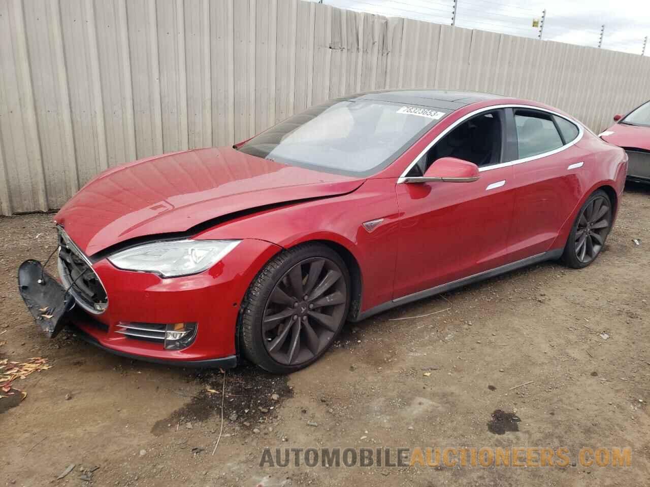 5YJSA1E24FF120156 TESLA MODEL S 2015