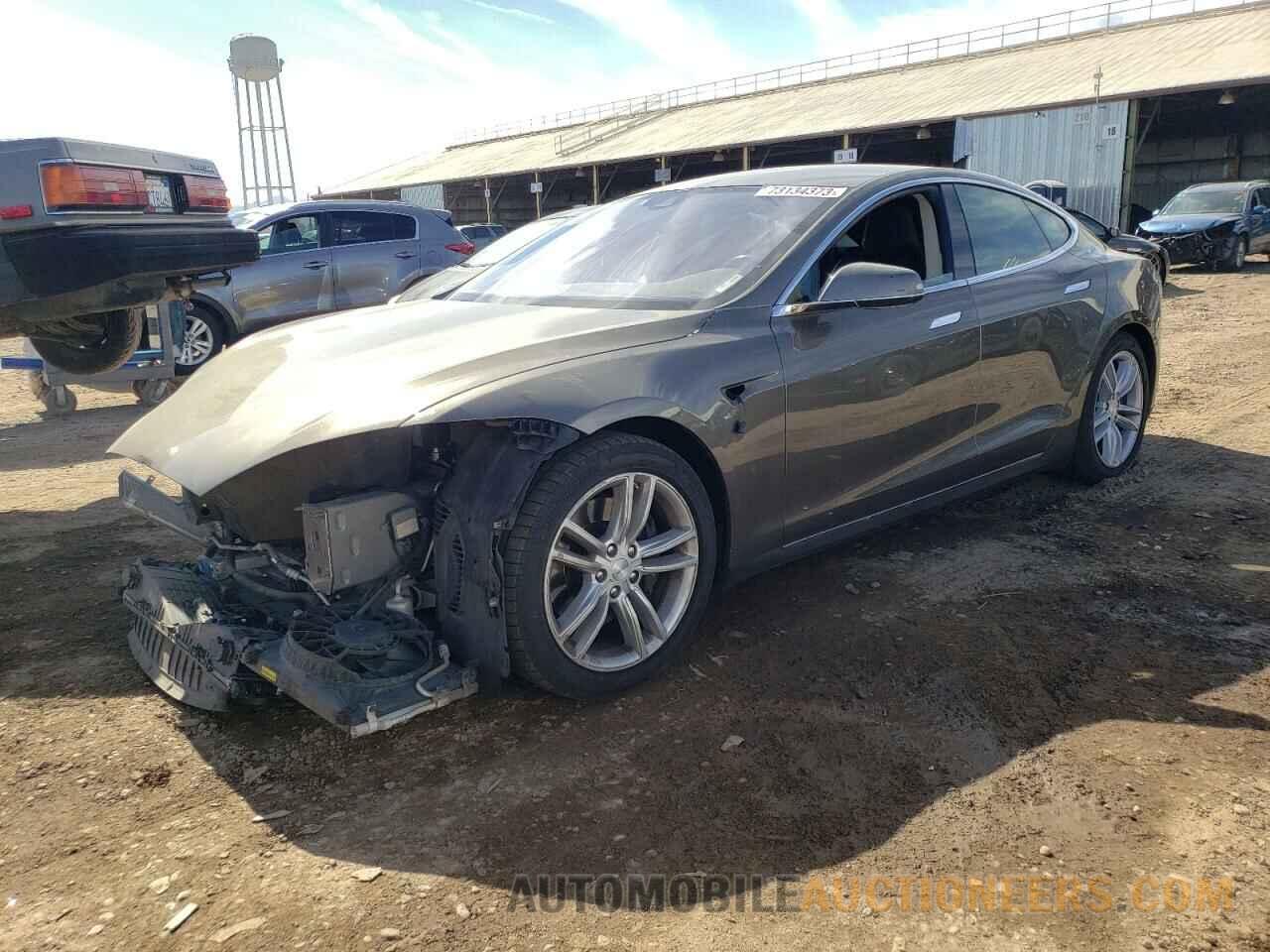 5YJSA1E24GF123365 TESLA MODEL S 2016