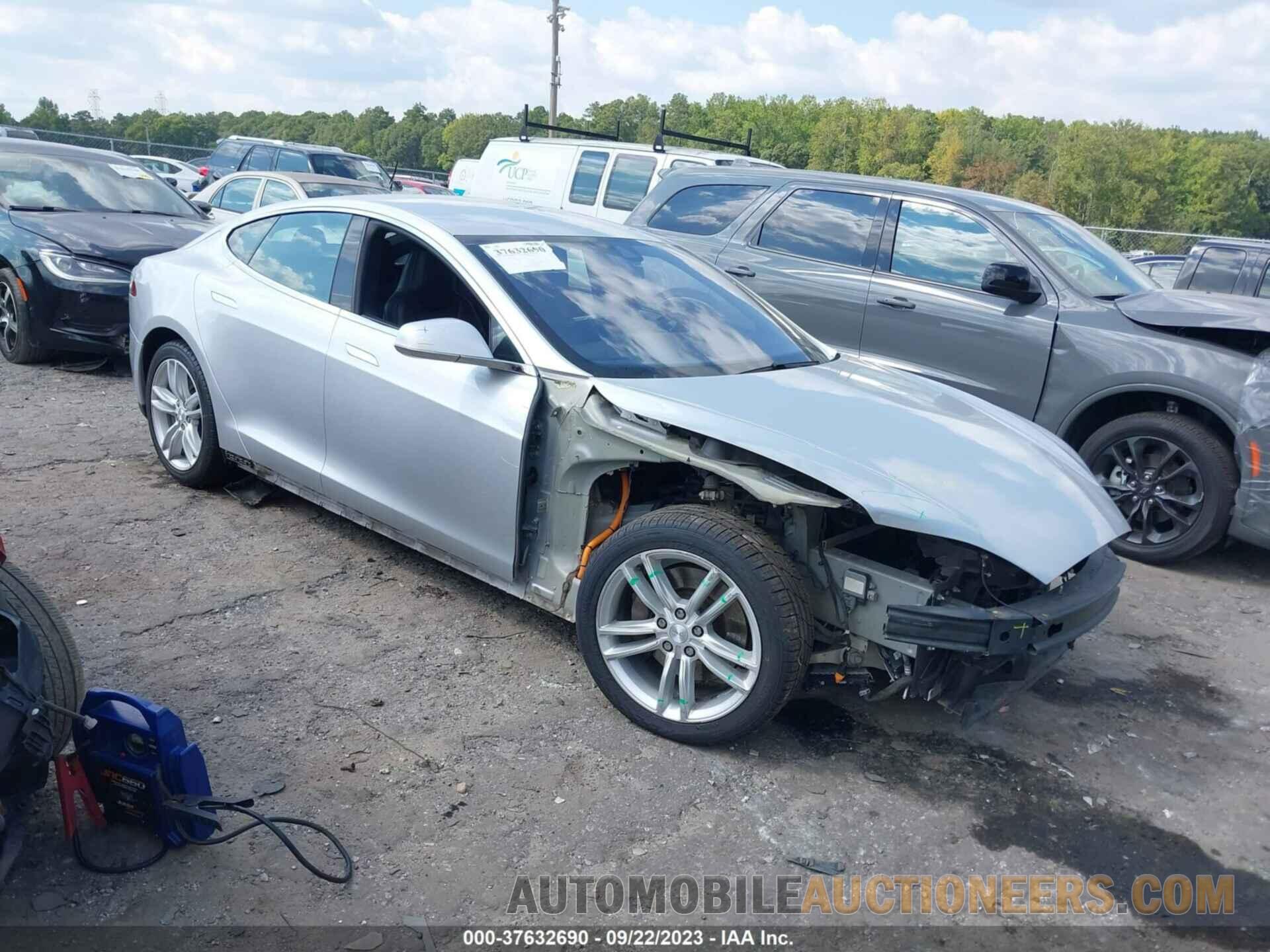 5YJSA1E24GF123897 TESLA MODEL S 2016