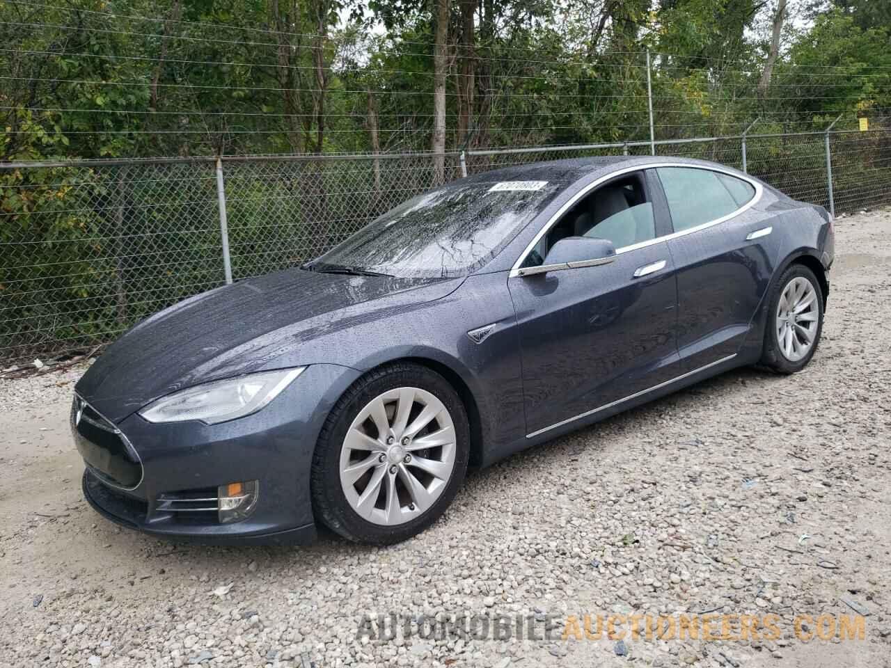 5YJSA1E24GF130087 TESLA MODEL S 2016