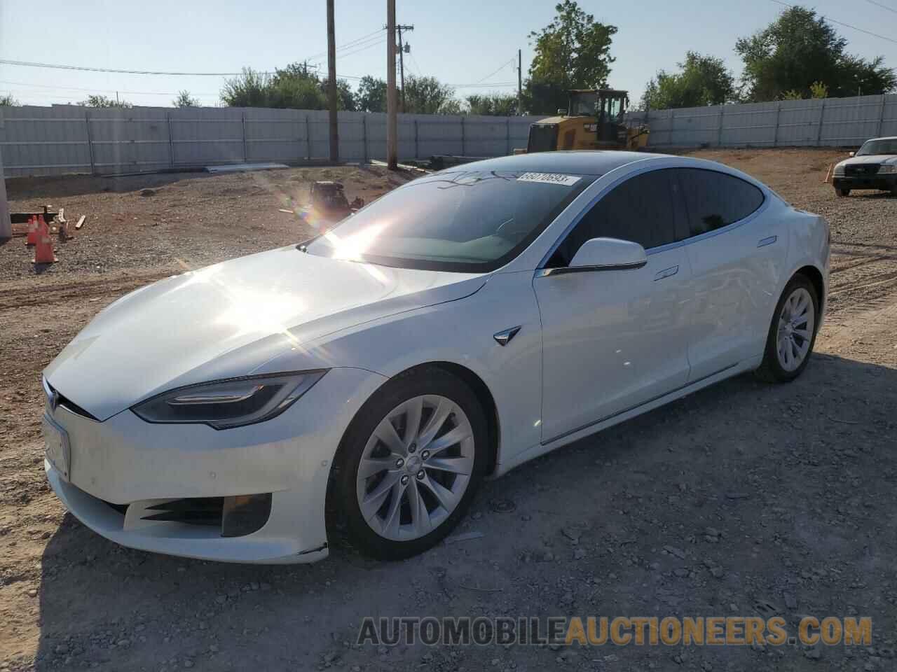 5YJSA1E24GF174817 TESLA MODEL S 2016