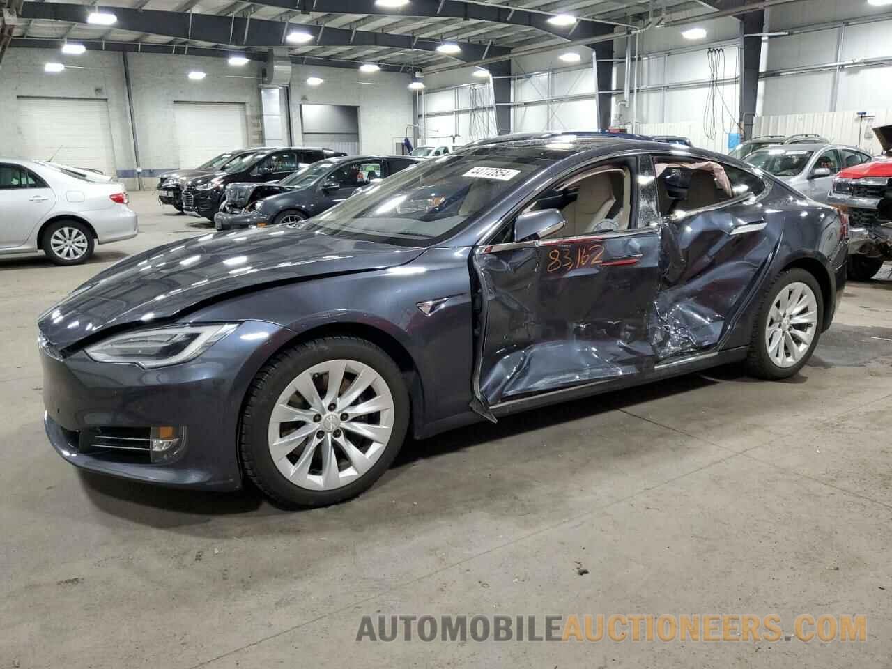 5YJSA1E24HF220261 TESLA MODEL S 2017