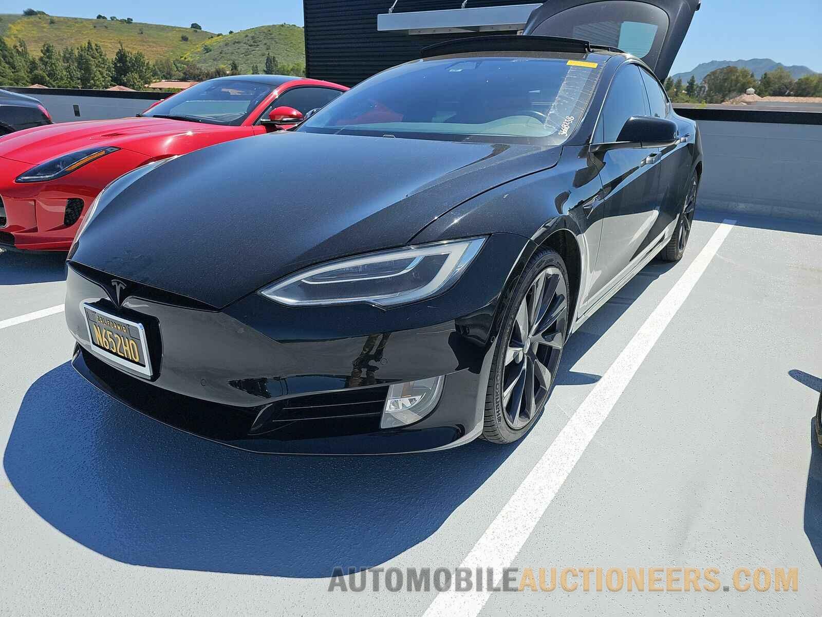 5YJSA1E24JF264251 Tesla Model S 2018