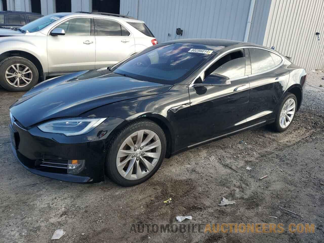 5YJSA1E24JF293975 TESLA MODEL S 2018