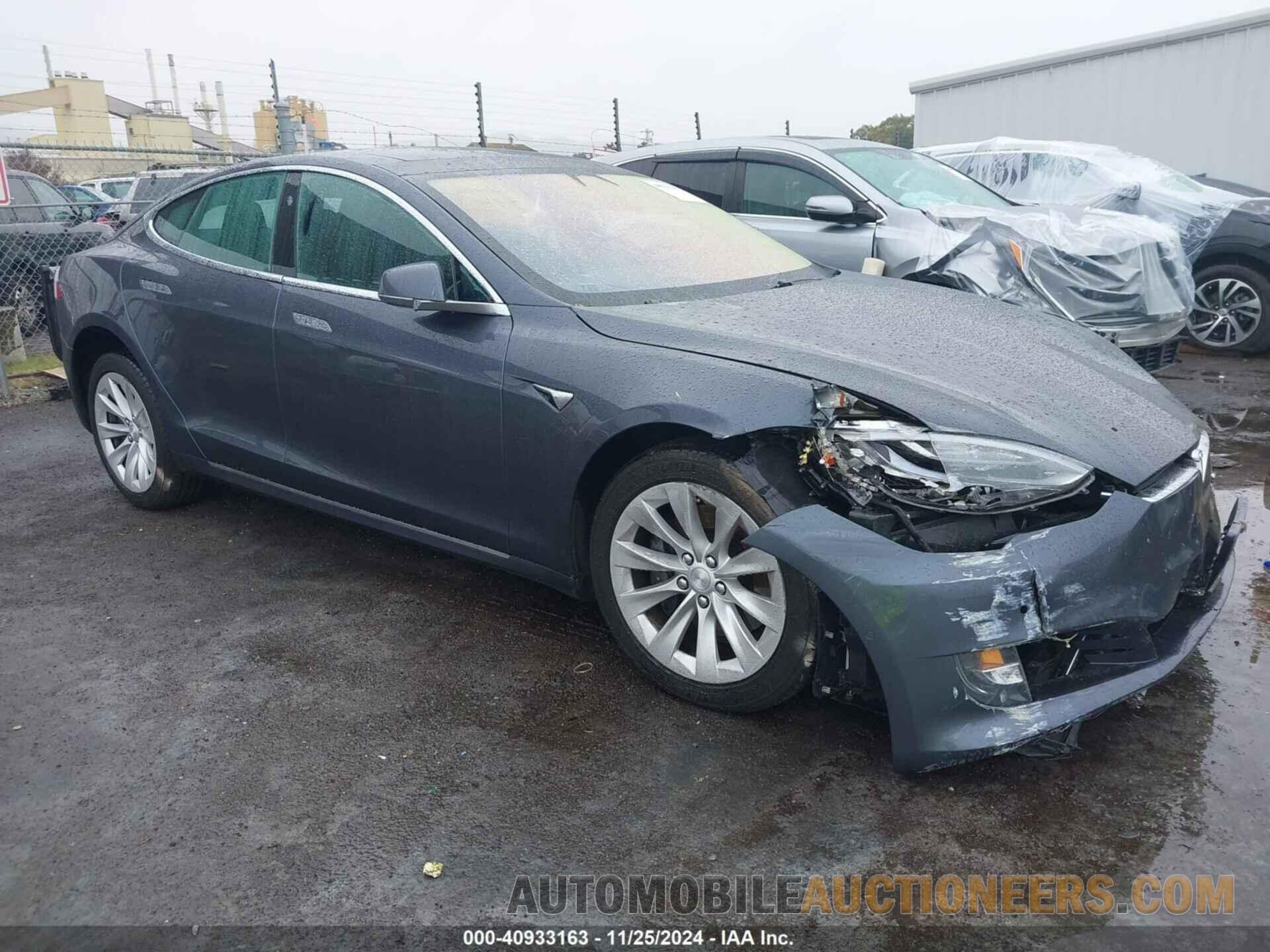 5YJSA1E24JF298156 TESLA MODEL S 2018