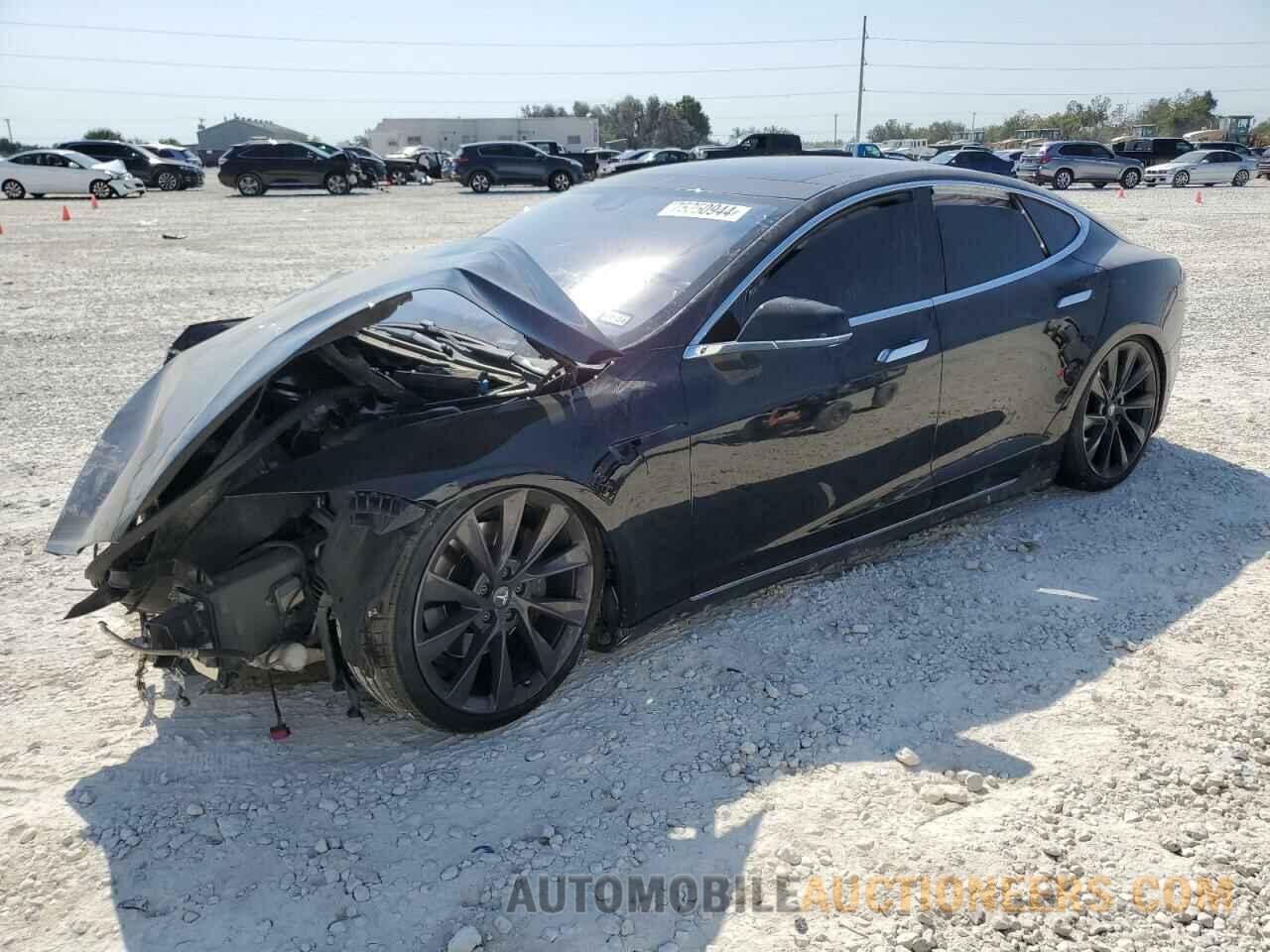 5YJSA1E25FF112972 TESLA MODEL S 2015