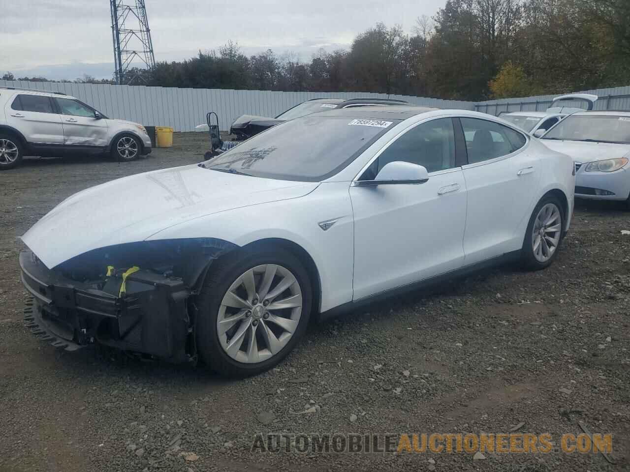 5YJSA1E25GF129885 TESLA MODEL S 2016