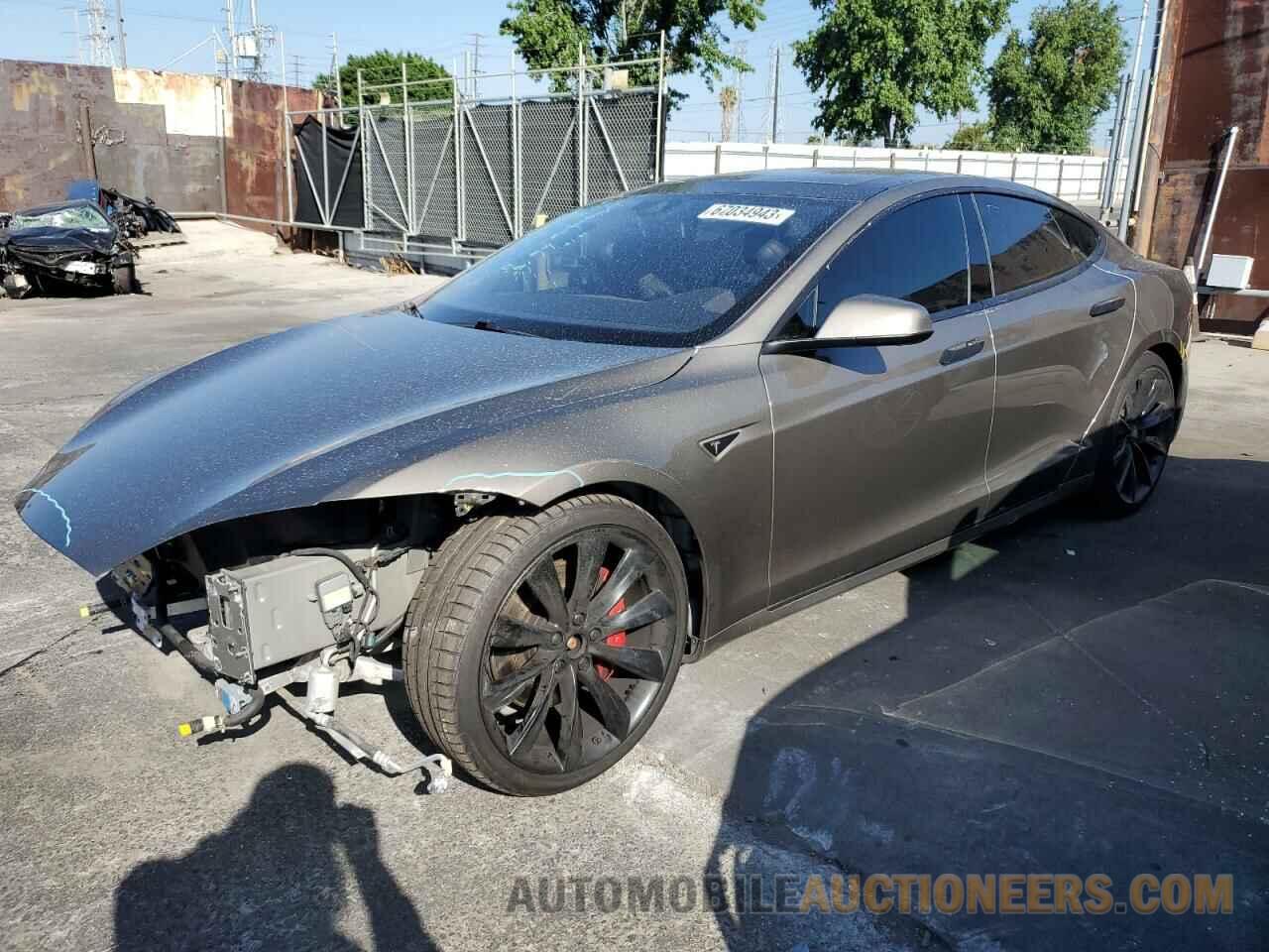 5YJSA1E25GF139171 TESLA MODEL S 2016