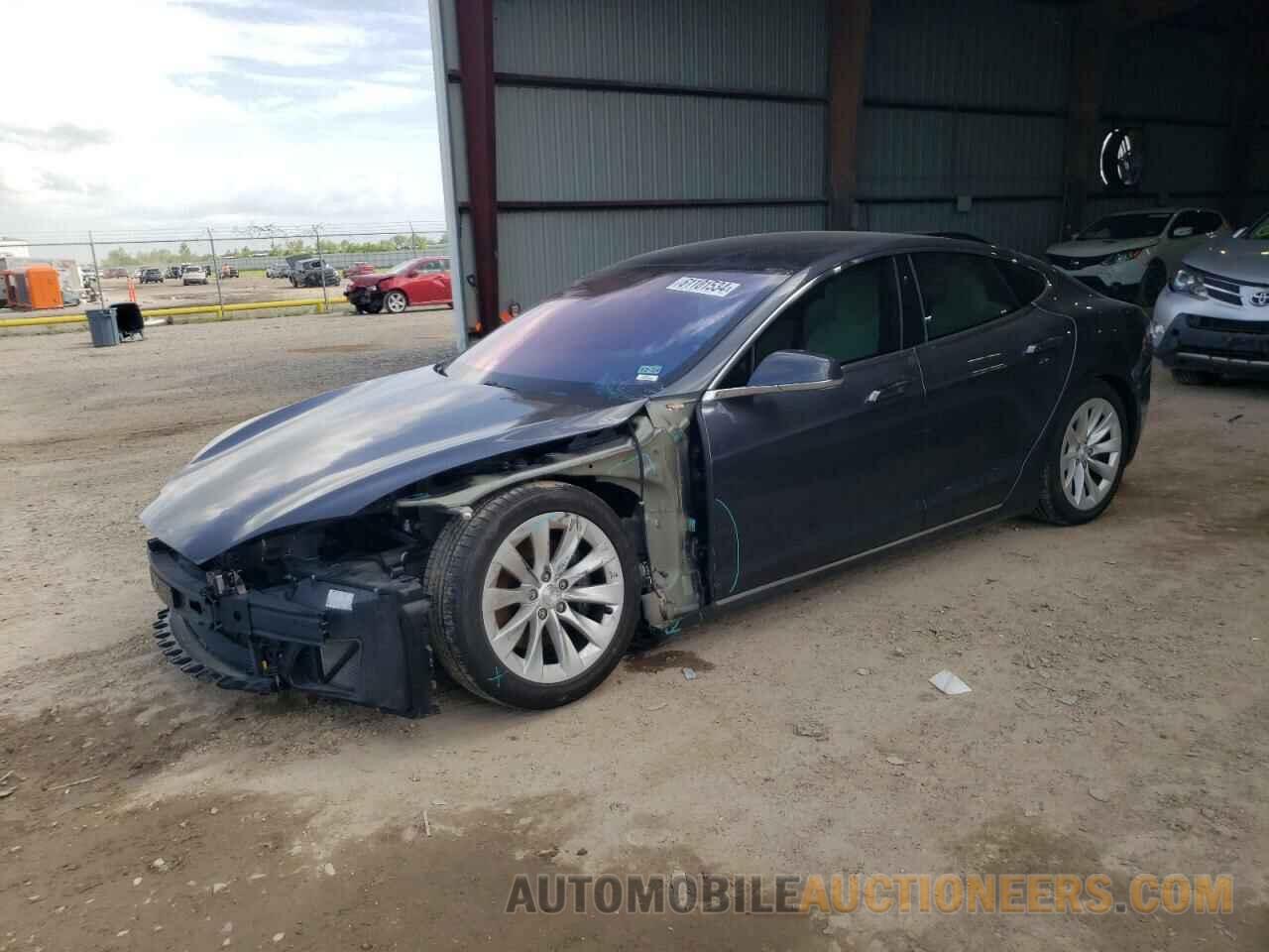 5YJSA1E25HF209897 TESLA MODEL S 2017