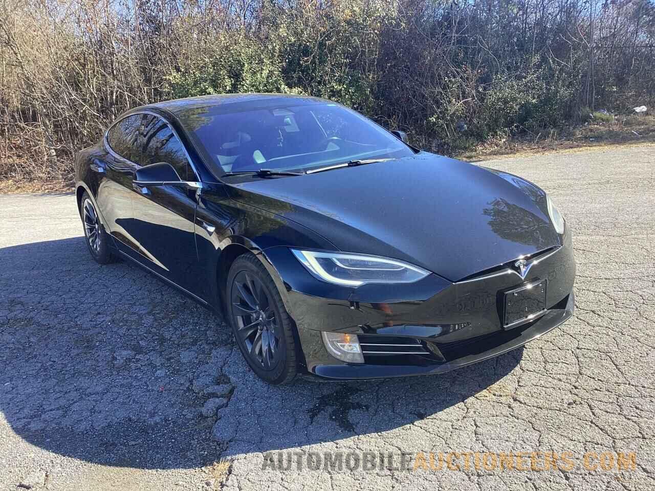 5YJSA1E25HF215876 TESLA MODEL S 2017