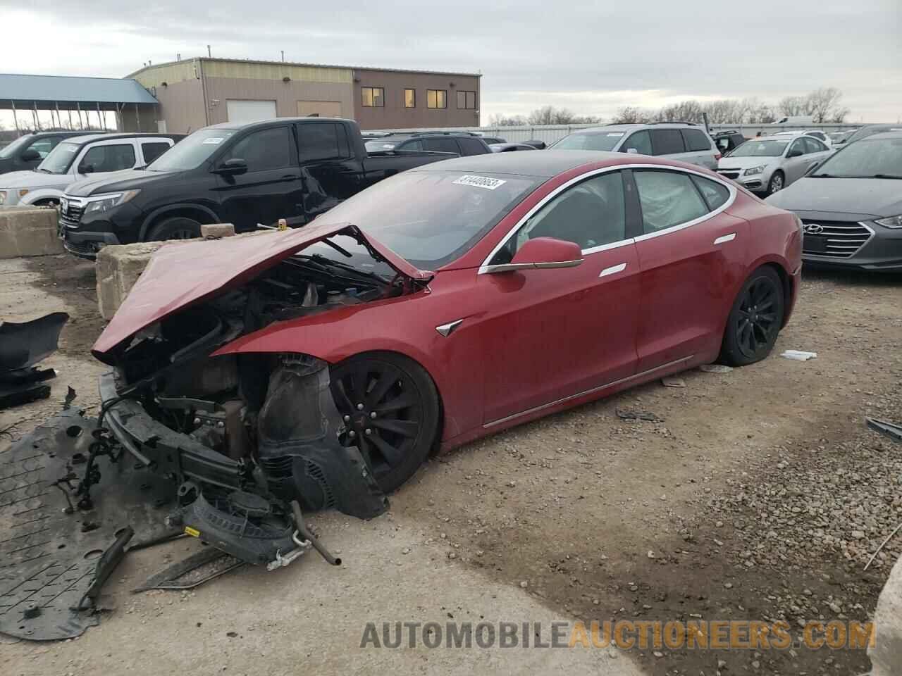 5YJSA1E25JF281172 TESLA MODEL S 2018