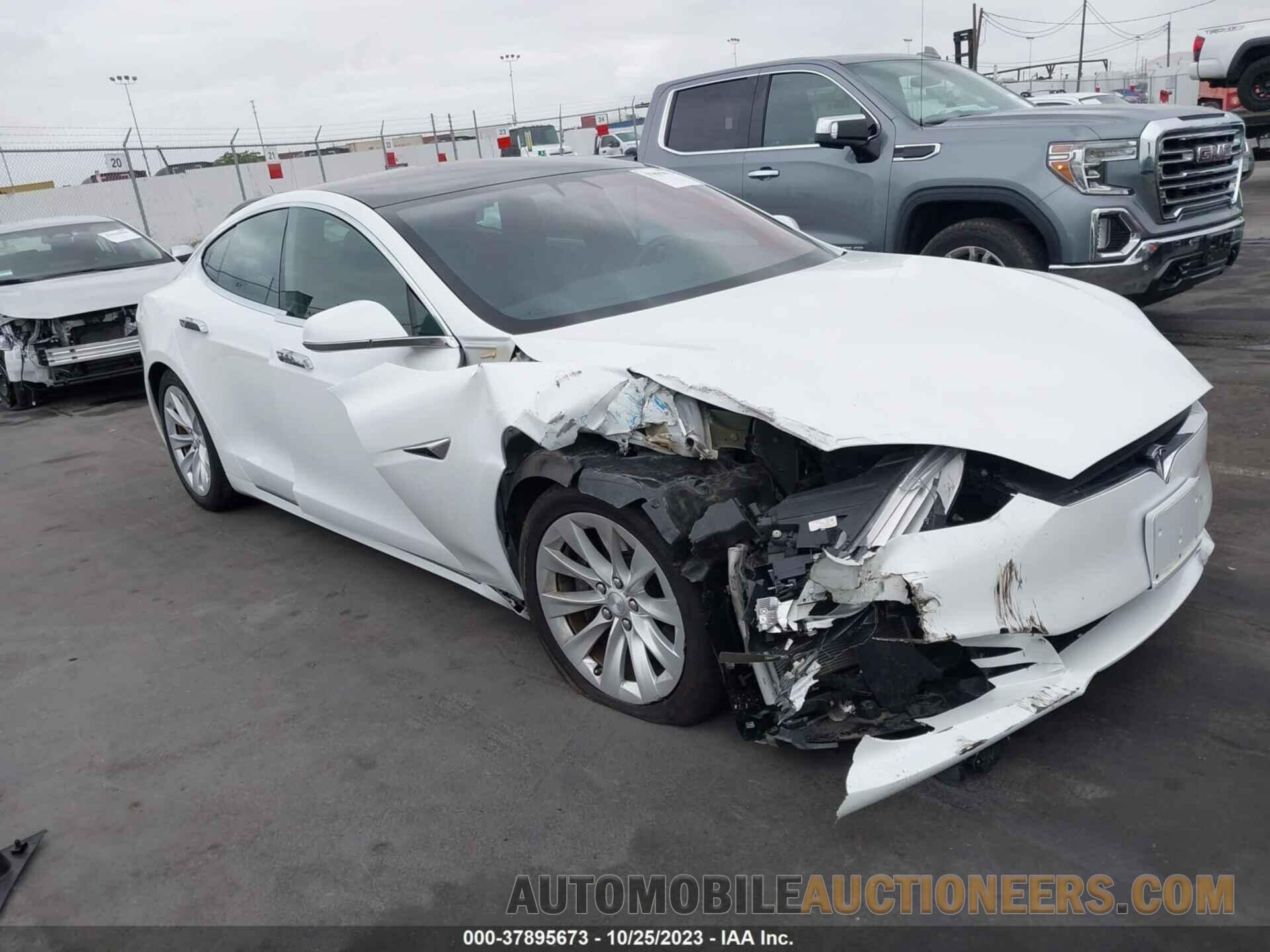 5YJSA1E25JF281897 TESLA MODEL S 2018