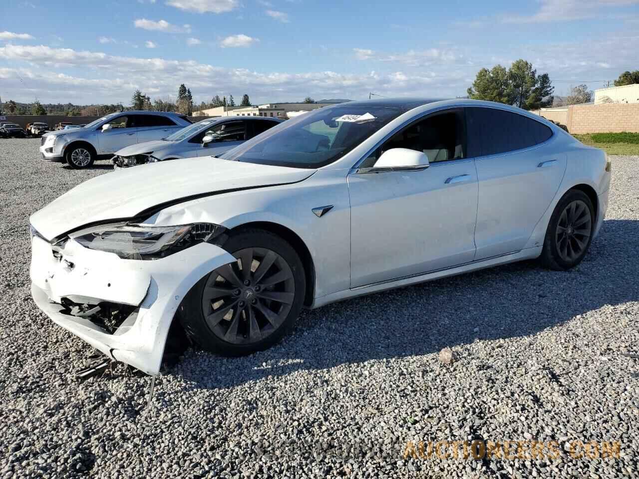 5YJSA1E25LF378925 TESLA MODEL S 2020