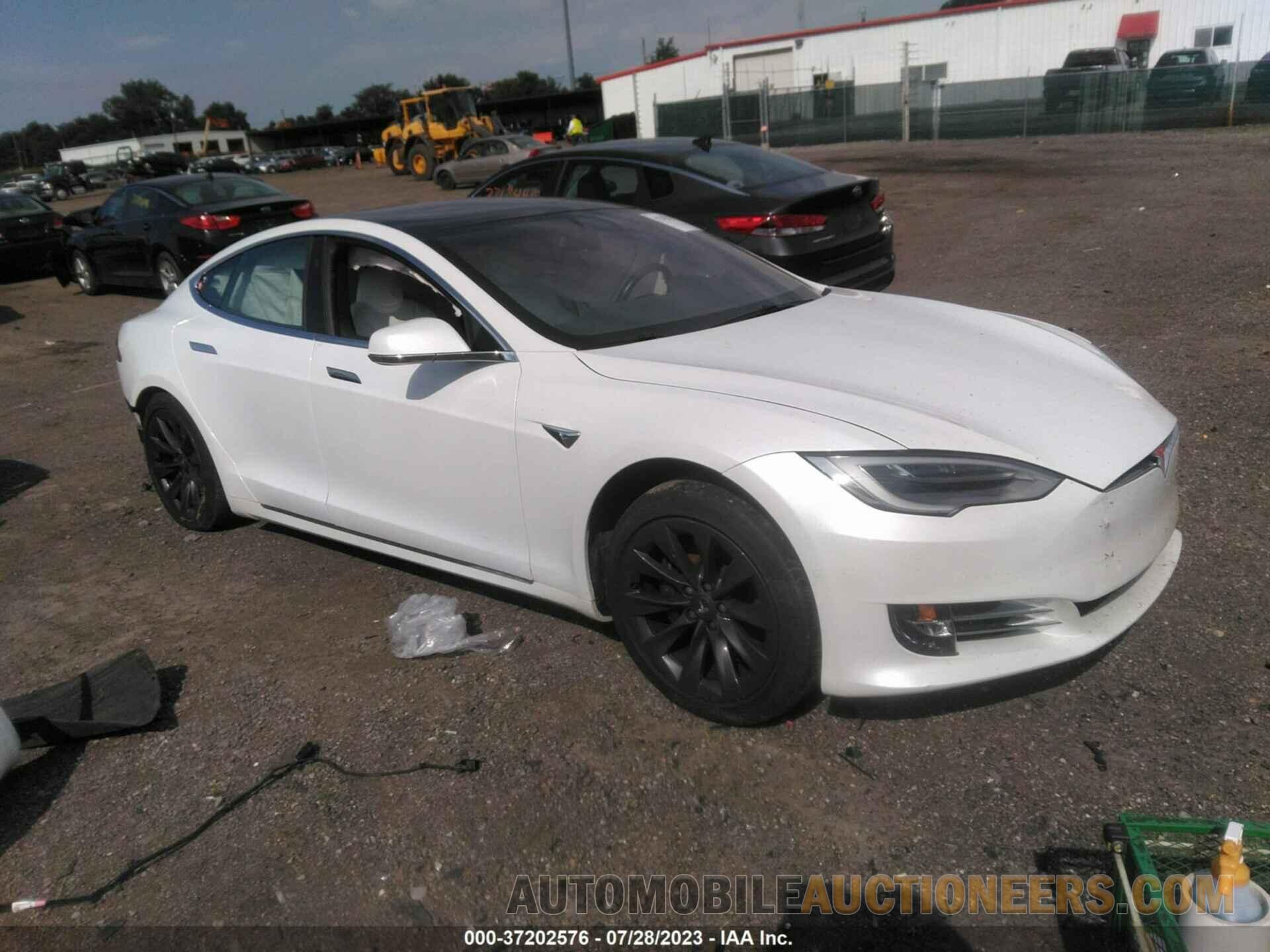 5YJSA1E25LF412555 TESLA MODEL S 2020