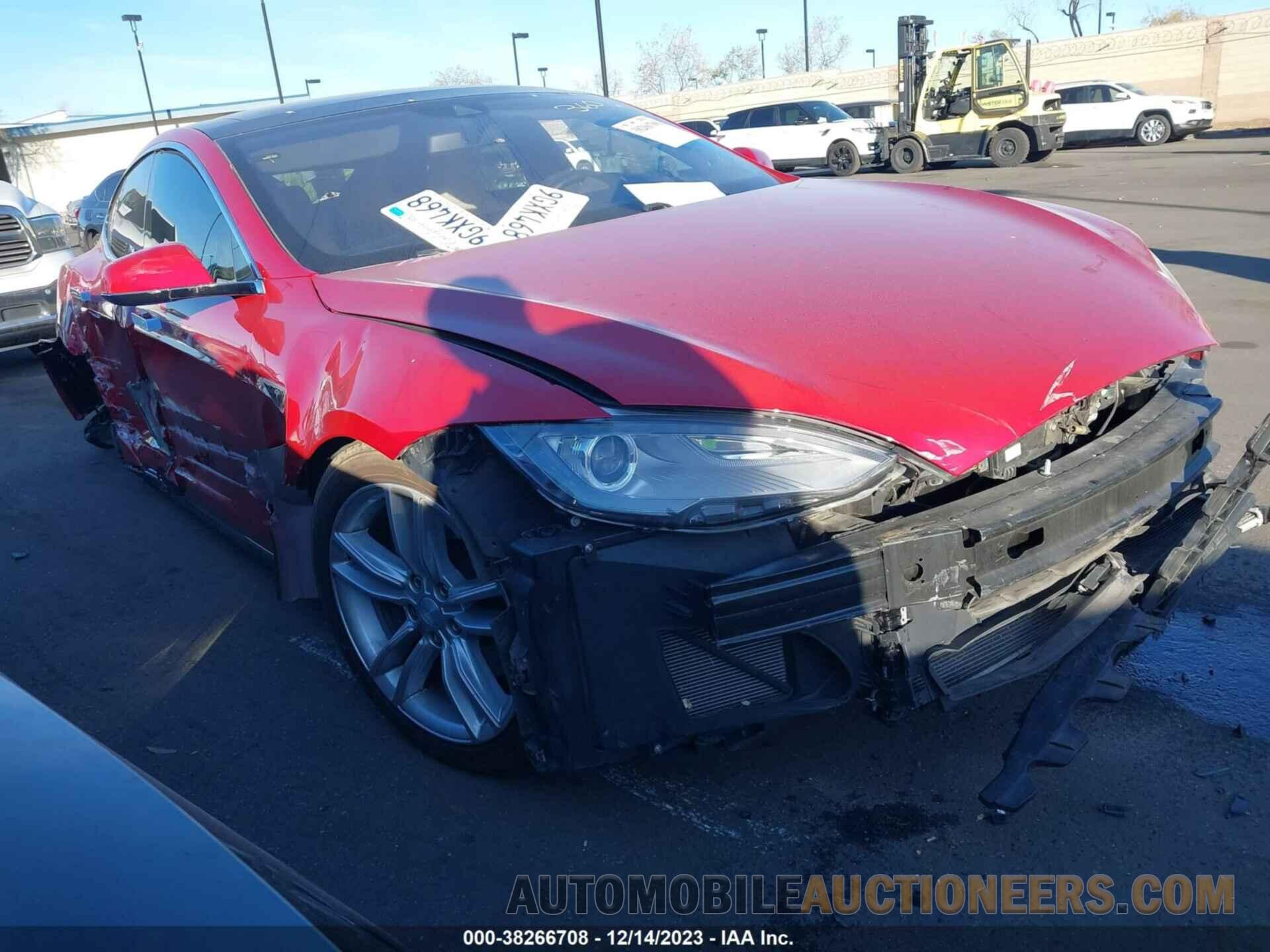 5YJSA1E26FF115914 TESLA MODEL S 2015