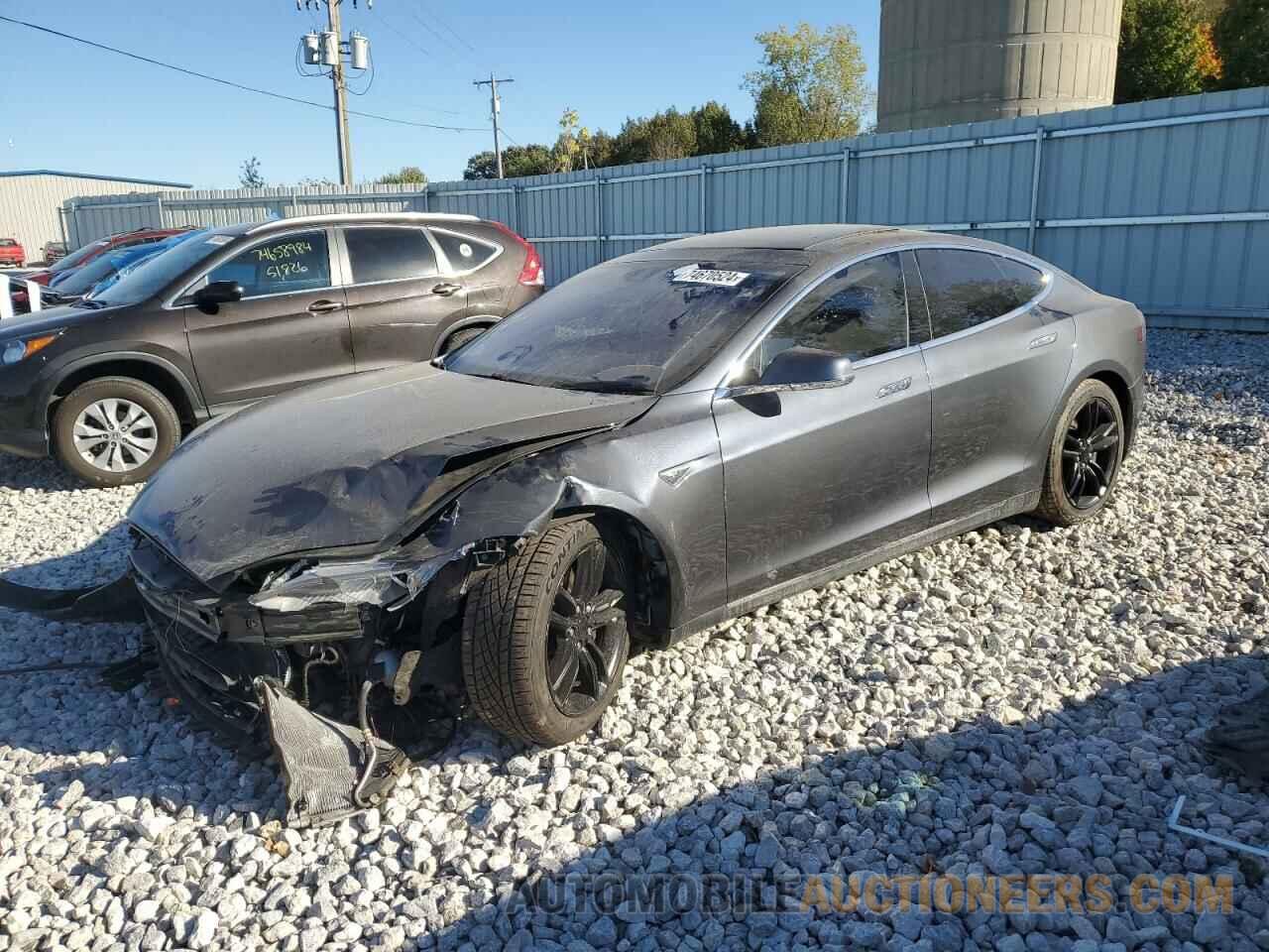 5YJSA1E26FF116299 TESLA MODEL S 2015